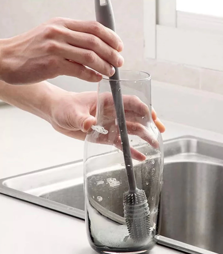 Escova Multiuso de Silicone – Limpeza Eficiente e Sem Esforço